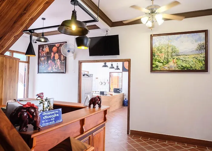 Luang Prabang Museum Inn & Travel