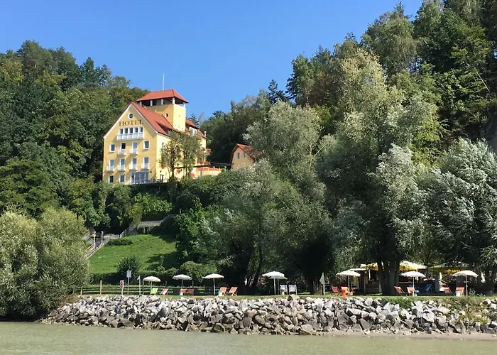 Hotel-Restaurant Faustschloessl
