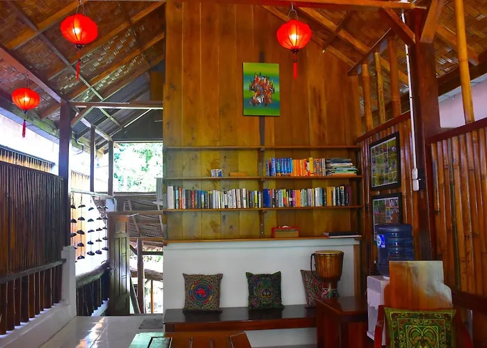 The Hangout@ Ecotravel