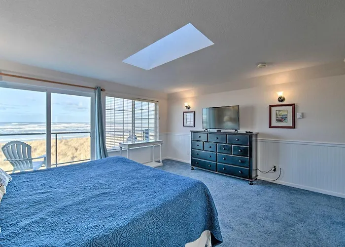 'Eagles View' Condo In Ocean Shores W/ 3 Balconies