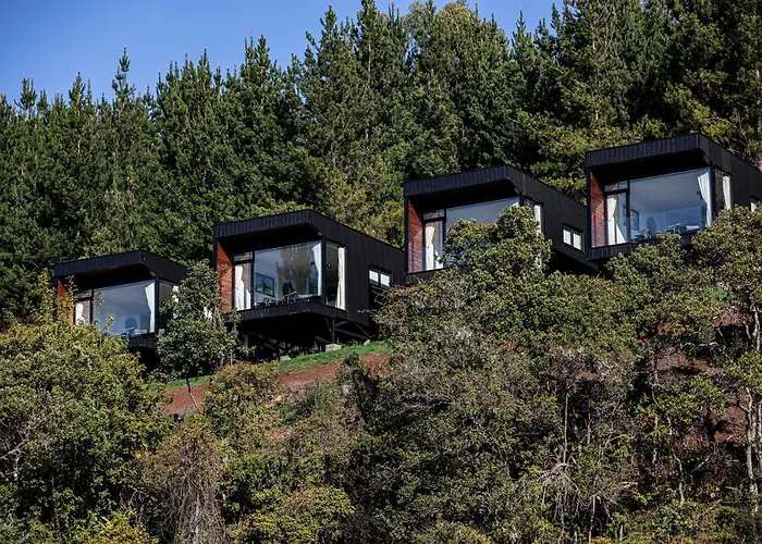 Pura Lodge