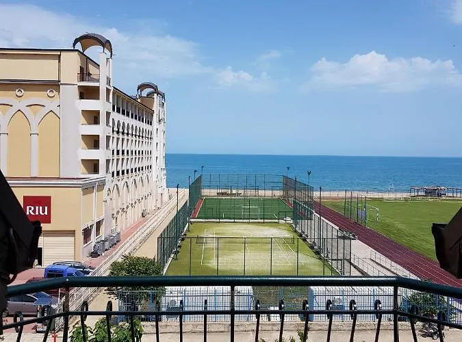 Sunny Island Obzor Hotel